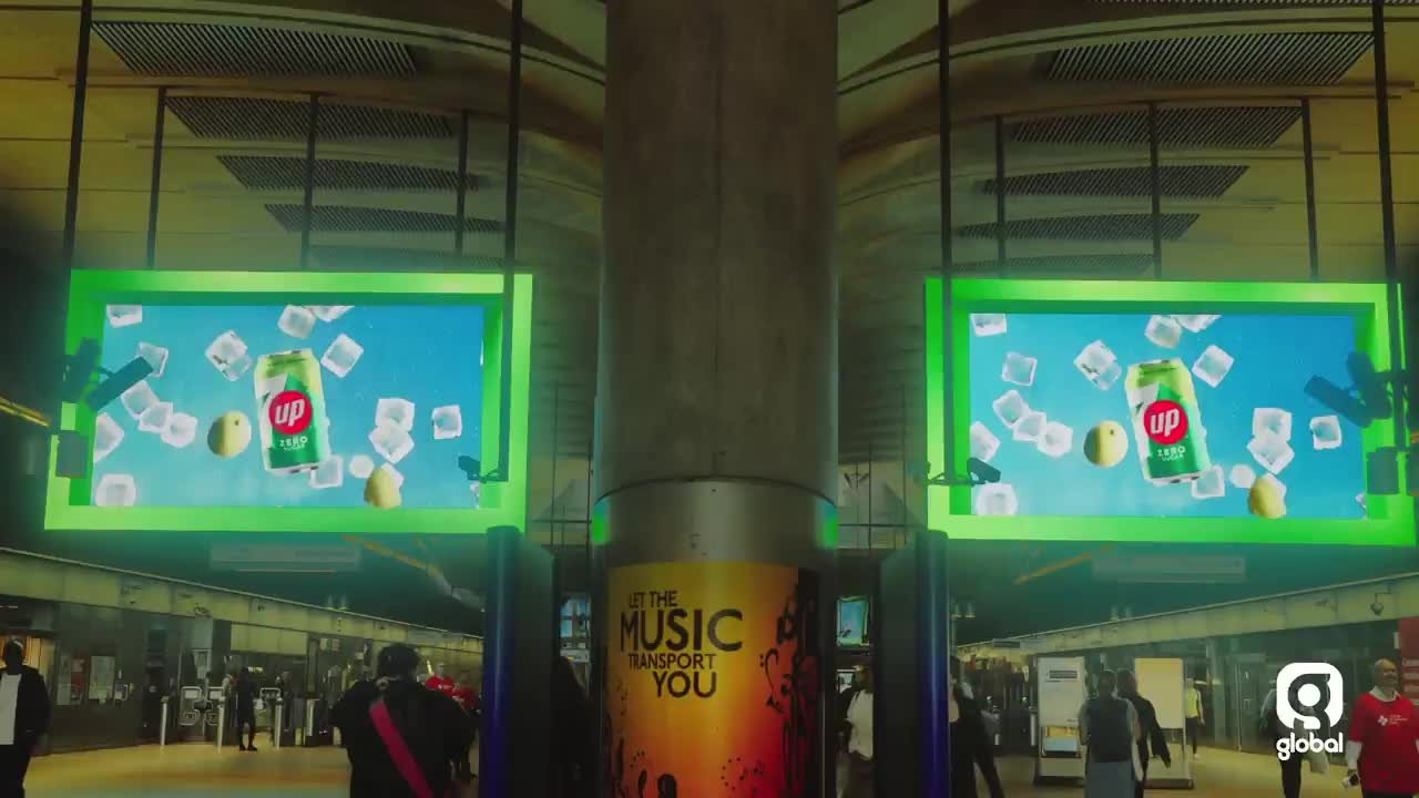 7UP 3D anamorphic campaign