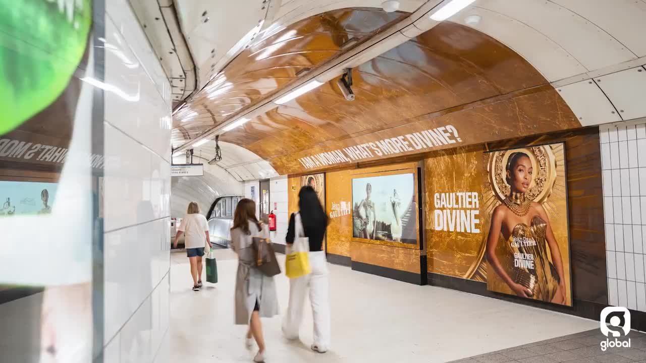Jean Paul Gaultier 3D anamorphic campaign